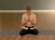 6个瑜伽准备体式，助你练成最好的坐姿全莲花，让你能舒适的保持