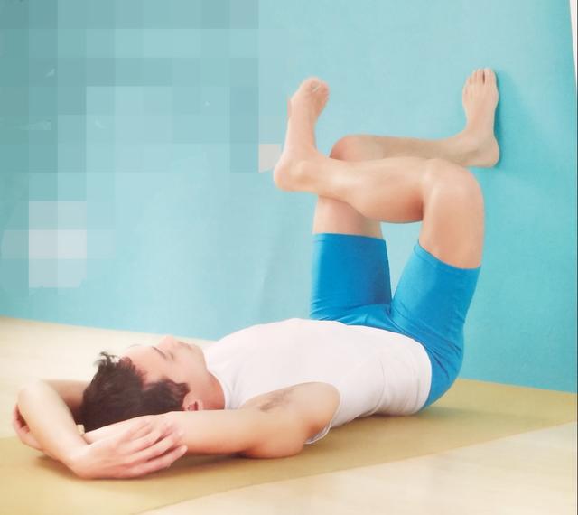 瑜伽开髋：3个姿势借助辅具，令你的髋轻松灵活