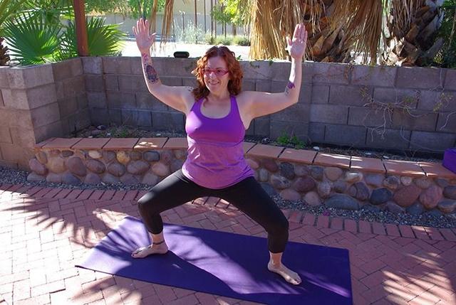 适合女性每天练习的10个瑜伽体式，经常练习，改善女性身体状况
