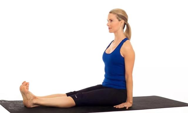 如何在瑜伽练习中保护膝盖安全？哪些体式最容易受伤？了解一下