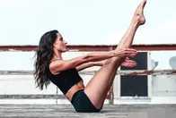10个锻炼腹部的瑜伽体式，强健核心，助你练出马甲线