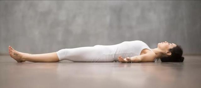 瑜伽休息术的这8个好处你知道吗？可惜好多人都忽略了它