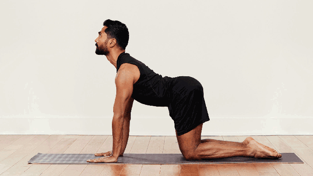 这些瑜伽动作，专门针对下背部不适，零基础也可以自己练
