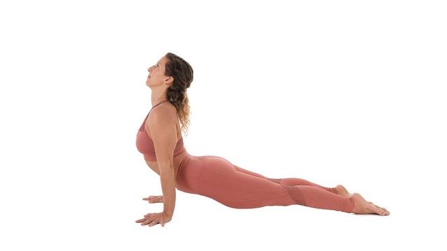 这套瑜伽序列，搞定下半身赘肉，增强腿部力量