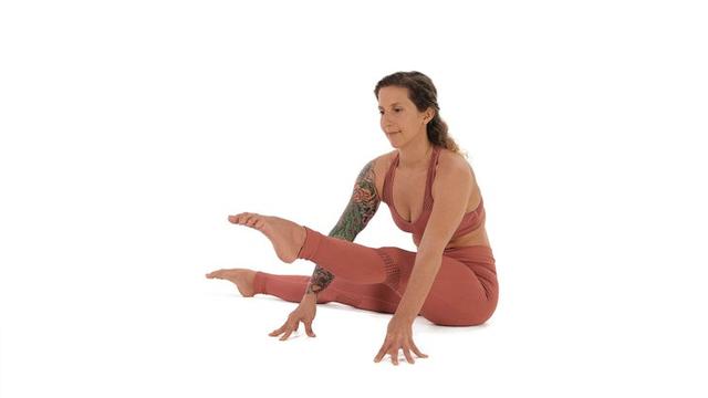 这套瑜伽序列，搞定下半身赘肉，增强腿部力量