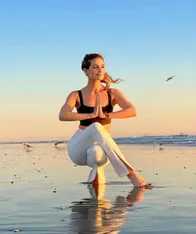练瑜伽，哪些姿势拍照好看？试试这样拍