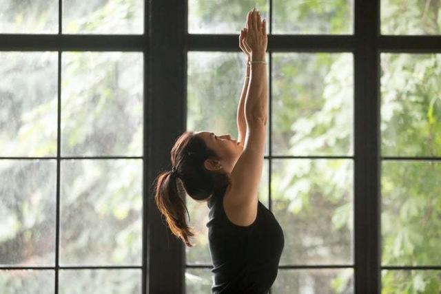 瑜伽拜日式B，唤醒身体的最佳练习套路