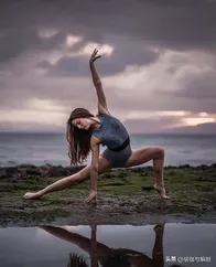 女性瑜伽美图欣赏，快看看你最喜欢哪个动作摆拍？
