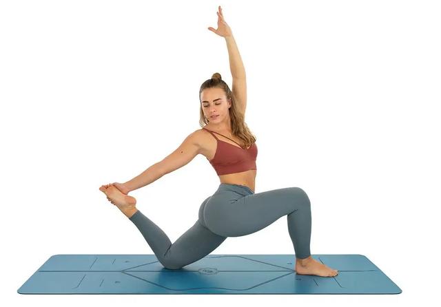 练瑜伽，柔韧性差怎么办？这9个动作要常练！