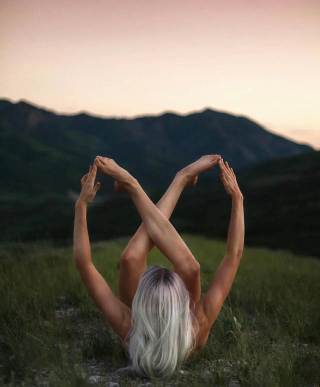 周六10张唯美女性瑜伽图分享
